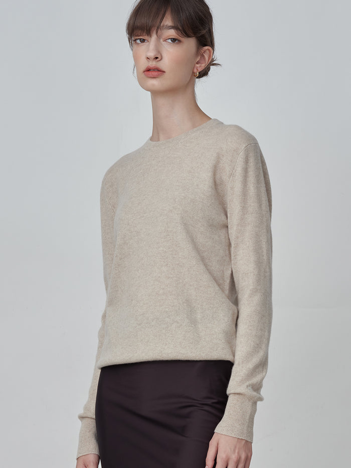 Classic Crew Neck Sweater_Oatmeal