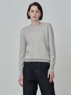 Classic Crew Neck Sweater_Grey