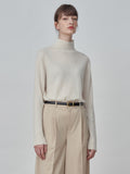 Simple High Neck Sweater_Vintage White