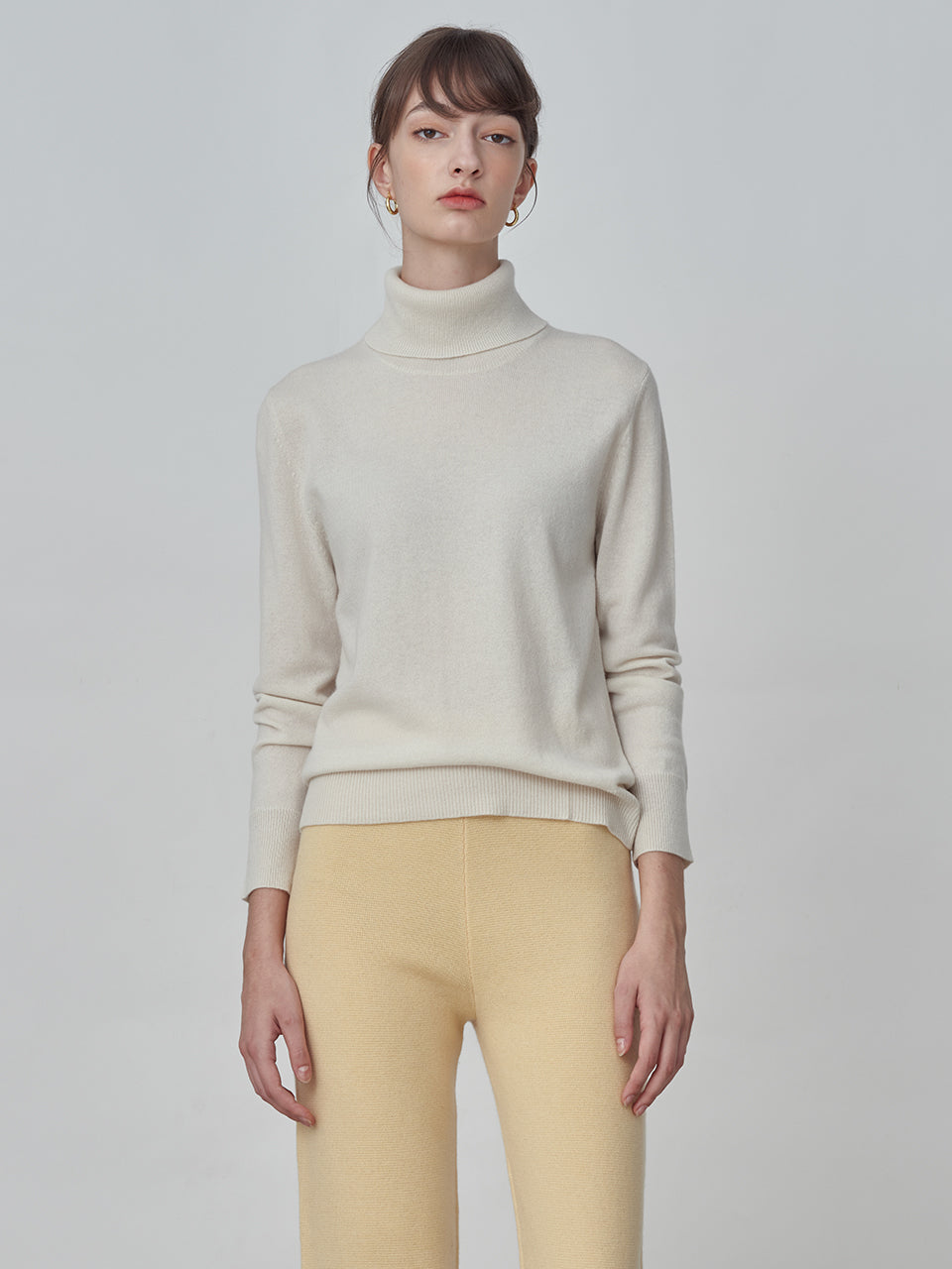 Turtleneck Sweater_Vintage White