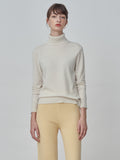 Turtleneck Sweater_Vintage White