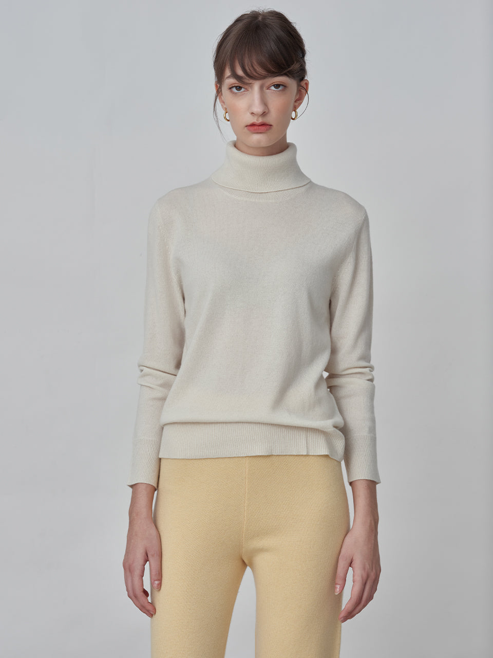 Turtleneck Sweater_Vintage White