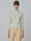 Turtleneck Sweater_Vintage White