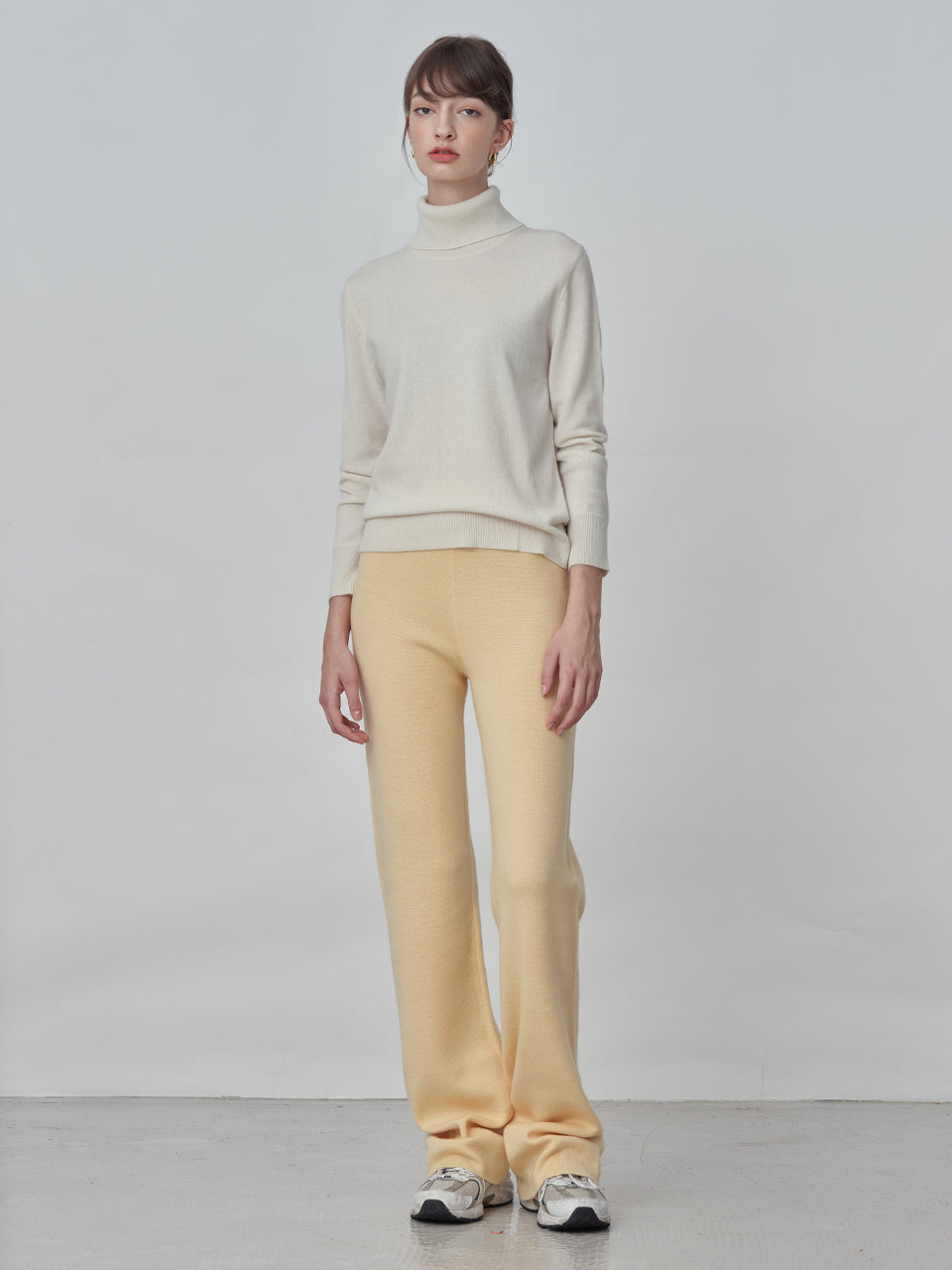 Turtleneck Sweater_Vintage White