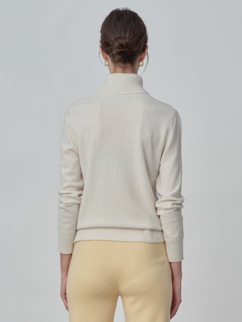 Turtleneck Sweater_Vintage White