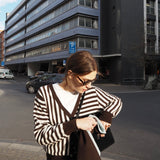 [Isis Maria] Striped V-neck Cardigan