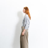 Shrug_Light Grey