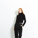 Simple High Neck Sweater_Black